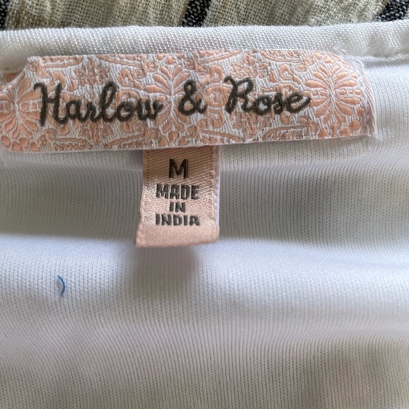 White dress - Picture 6 of 6